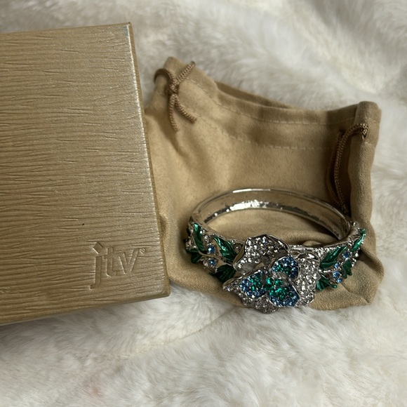 JTV Off Park Crystal Bracelet Flower NEW NIB - Picture 3 of 5